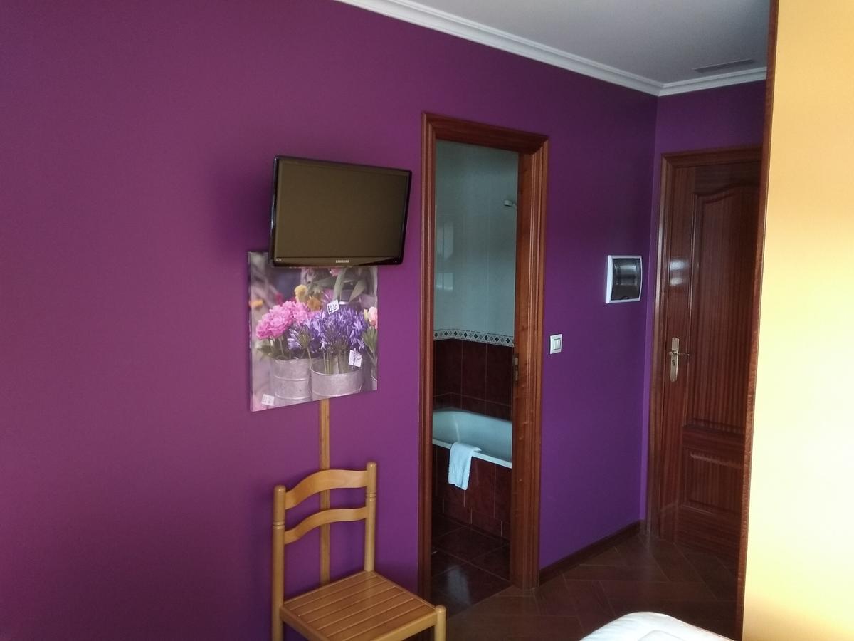 Hostal Residencia Bahia Laxe Buitenkant foto